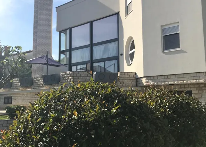 Villa Lazaric Apartment Adria